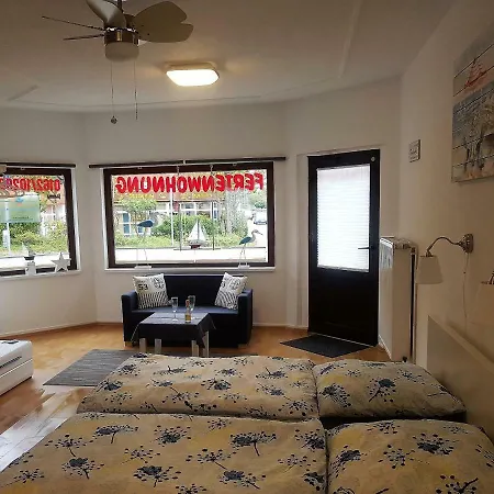 Ferienwohnung Blick Zum See Lägenhet
